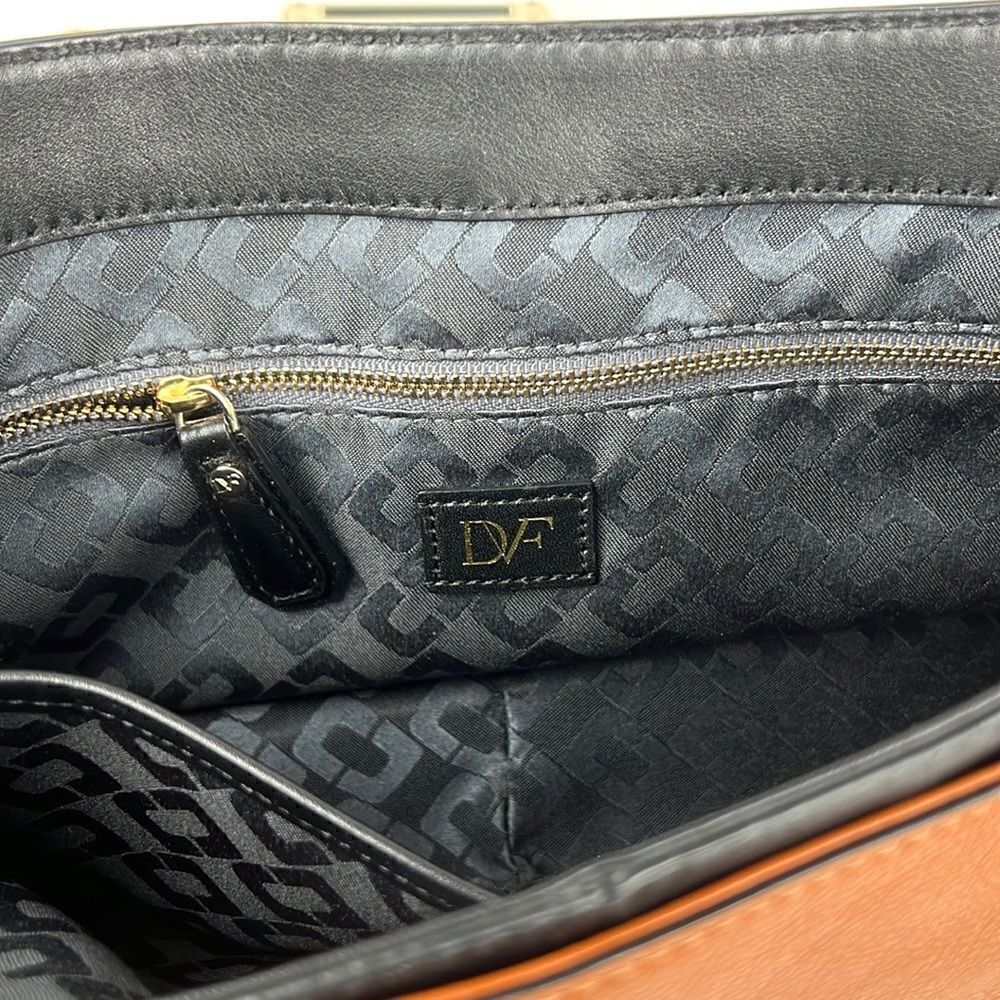 NWT Diane Von Furstenberg 440 Courier
Leopard Calf Leather Hand /Crossbody Bag - Picture 8 of 15